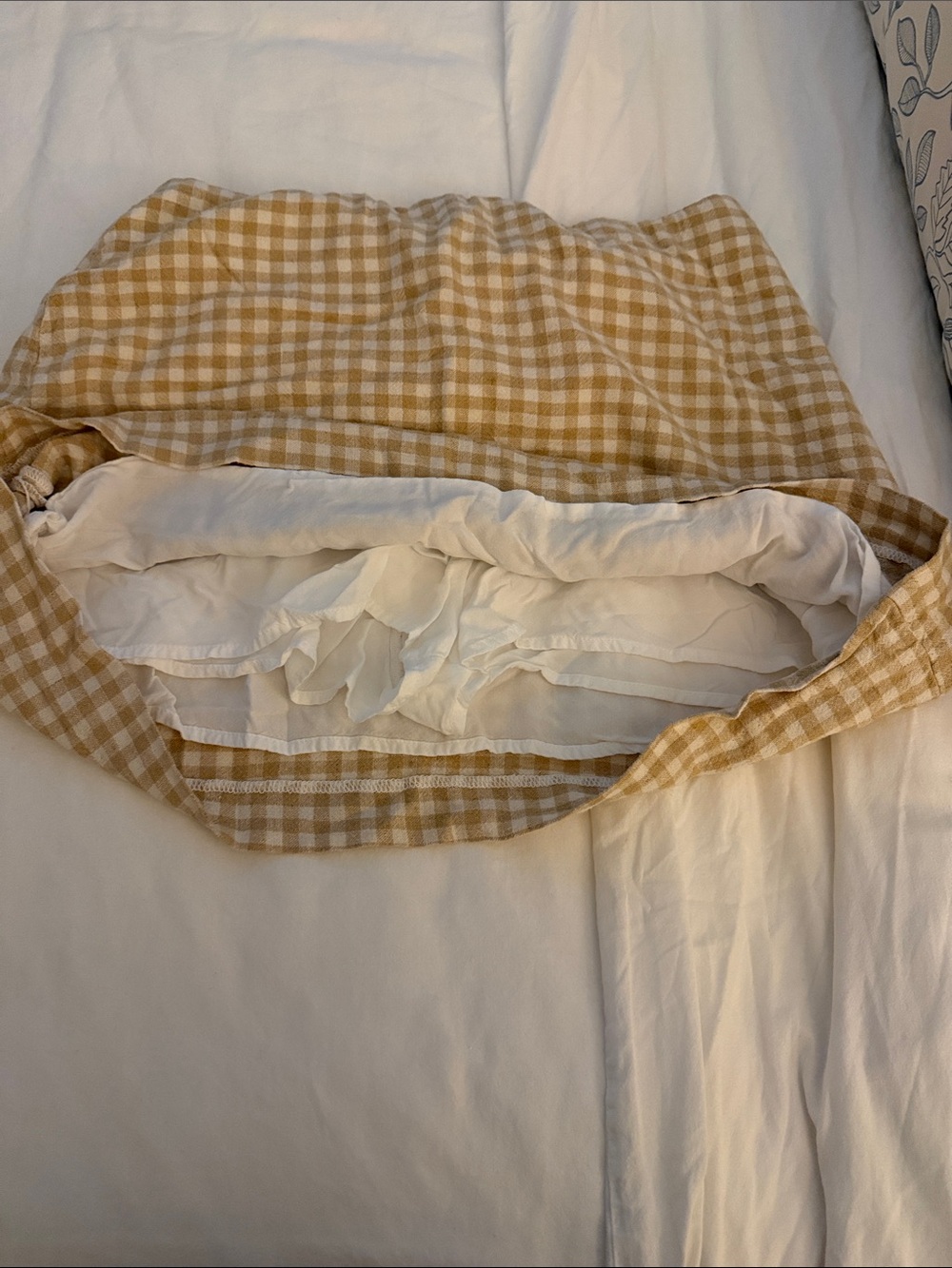 Abercrombie & Fitch Beige and White Gingham Mini Skirt - Picture 7 of 7